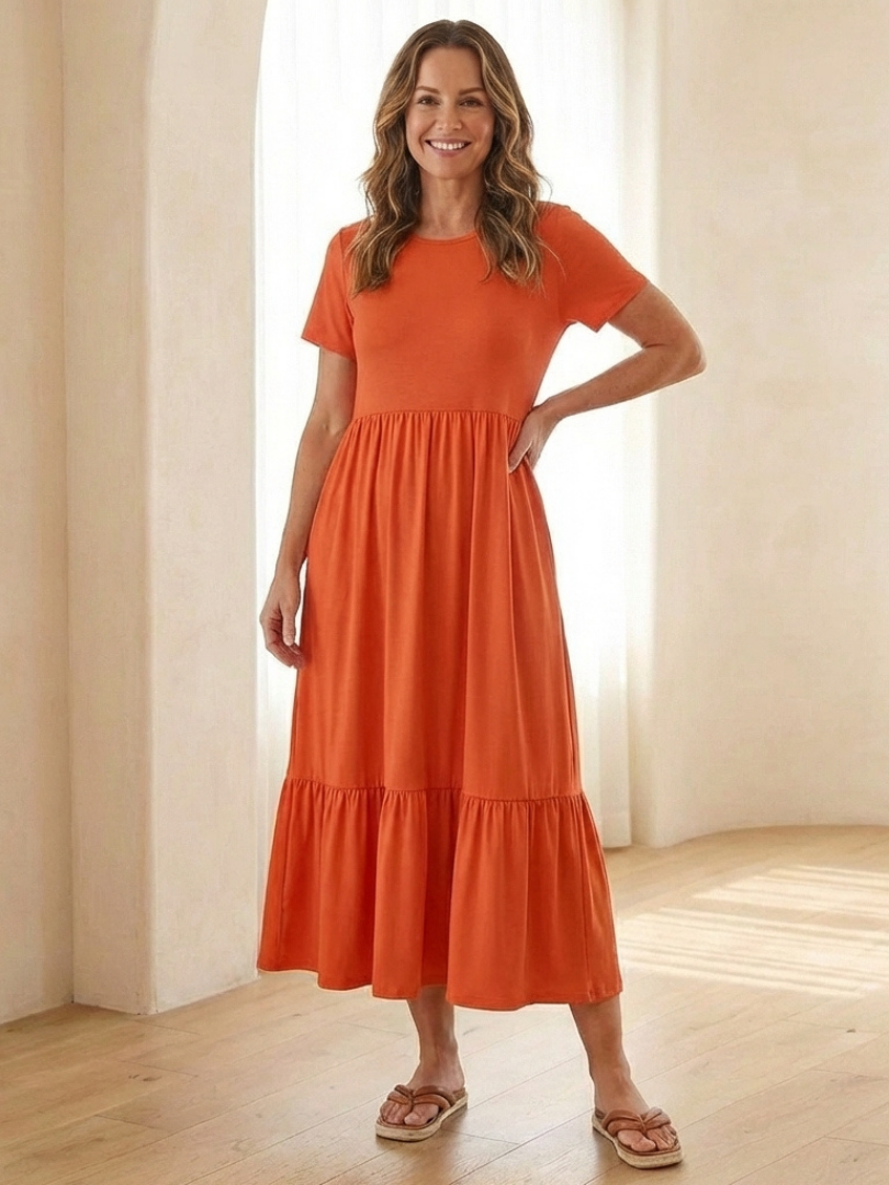 Nerissa | Robe Midi à Encolure Ronde et Manches Courtes