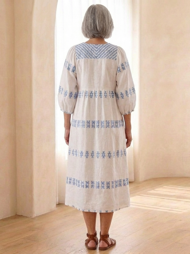 Solene | Robe midi à manches longues en V brodée