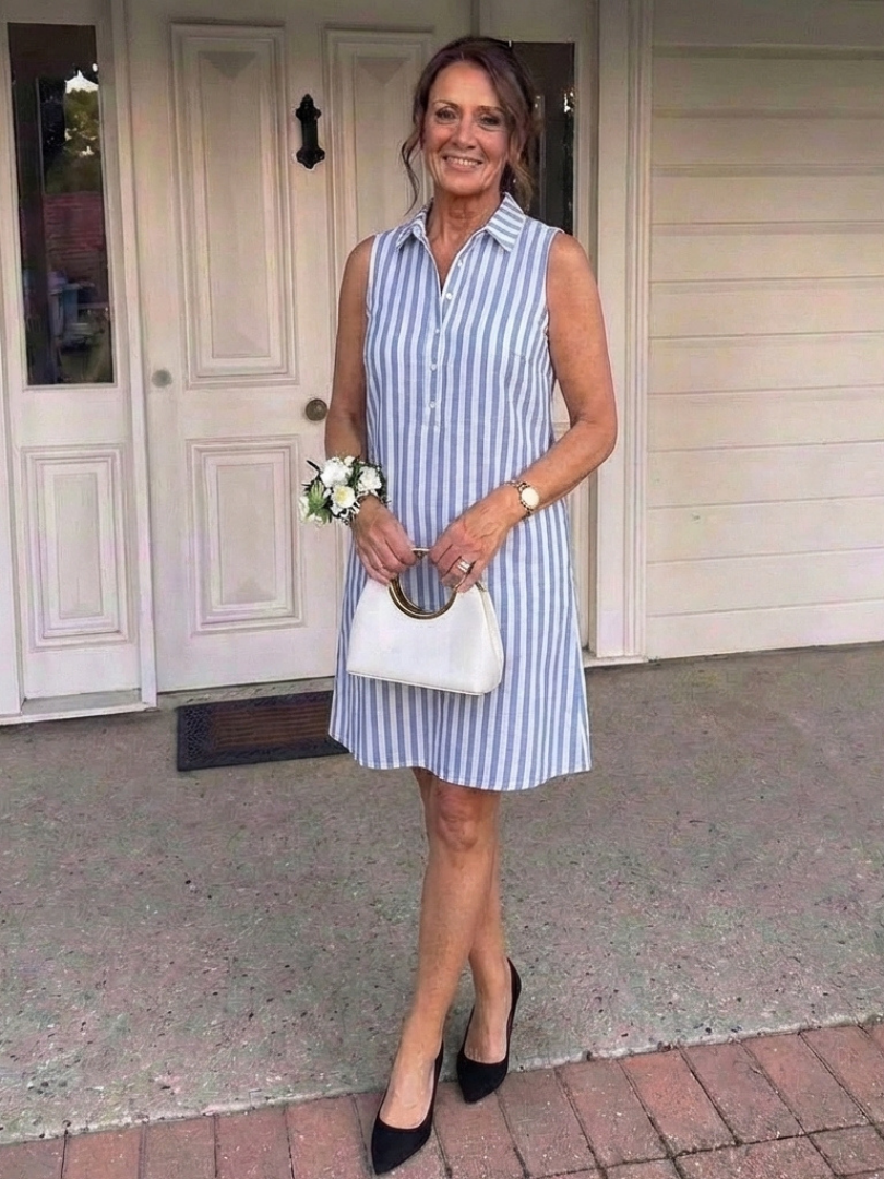 Marielle | Robe chemise sans manches à rayures avec boutons devant