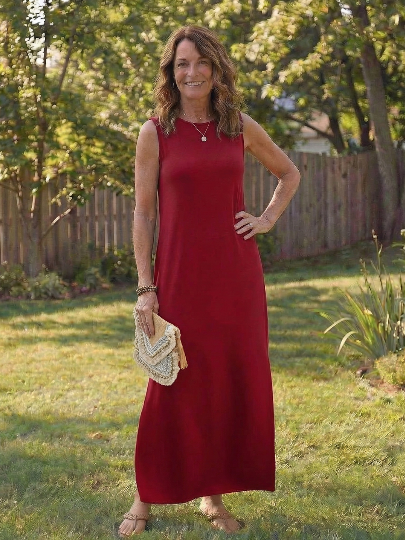 Zorina | Robe midi sans manches avec poches et fente latérale