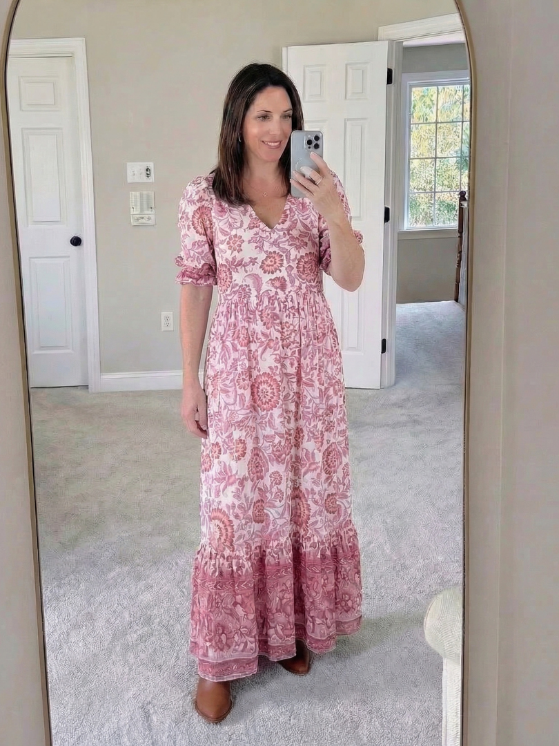 Calandra | Robe midi à manches courtes et décolleté en V à fleurs