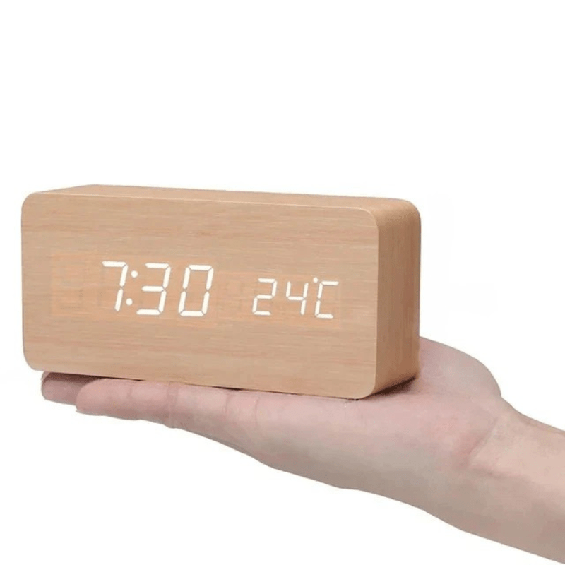 WoodSense Horloge LED en Bois – Commandée par la voix & Élégante pour chaque pièce