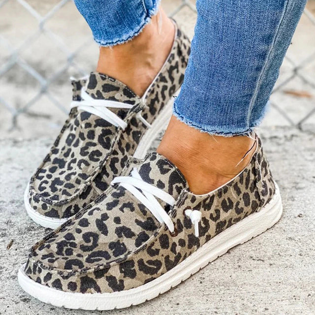 Chaussures à lacets pour femmes