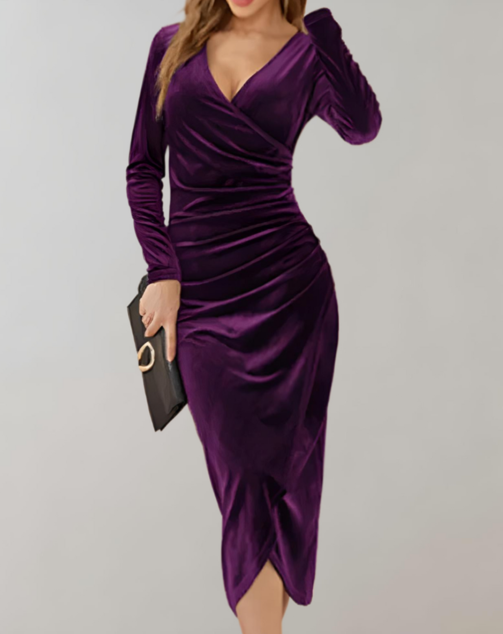 Robe portefeuille en velours à manches longues et volants pour une soirée cocktail avec décolleté en V