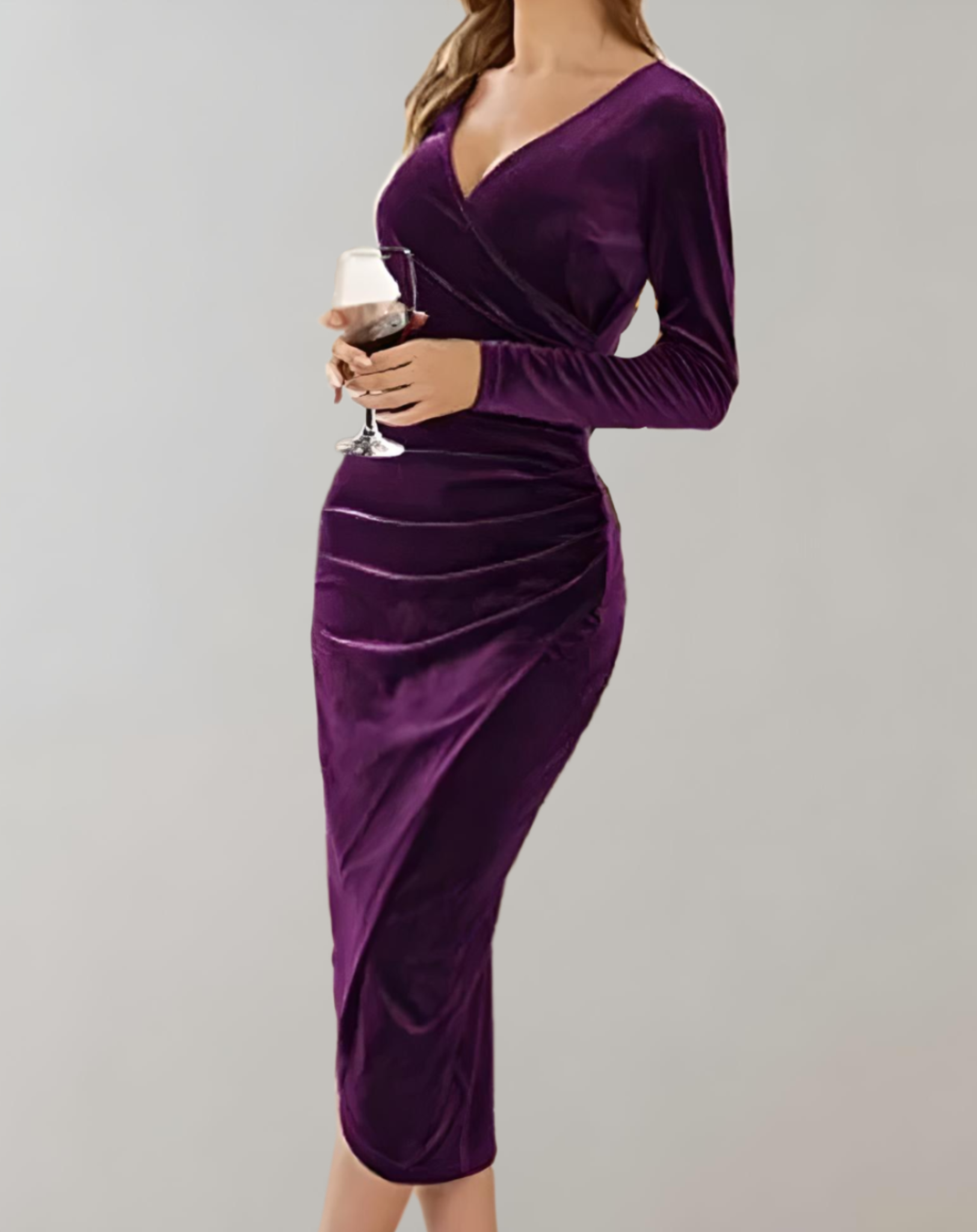 Robe portefeuille en velours à manches longues et volants pour une soirée cocktail avec décolleté en V
