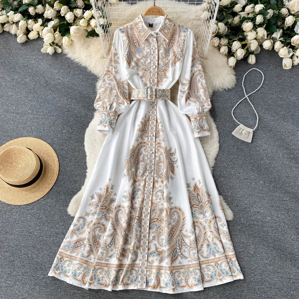 Robe A-ligne avec ceinture et motif floral