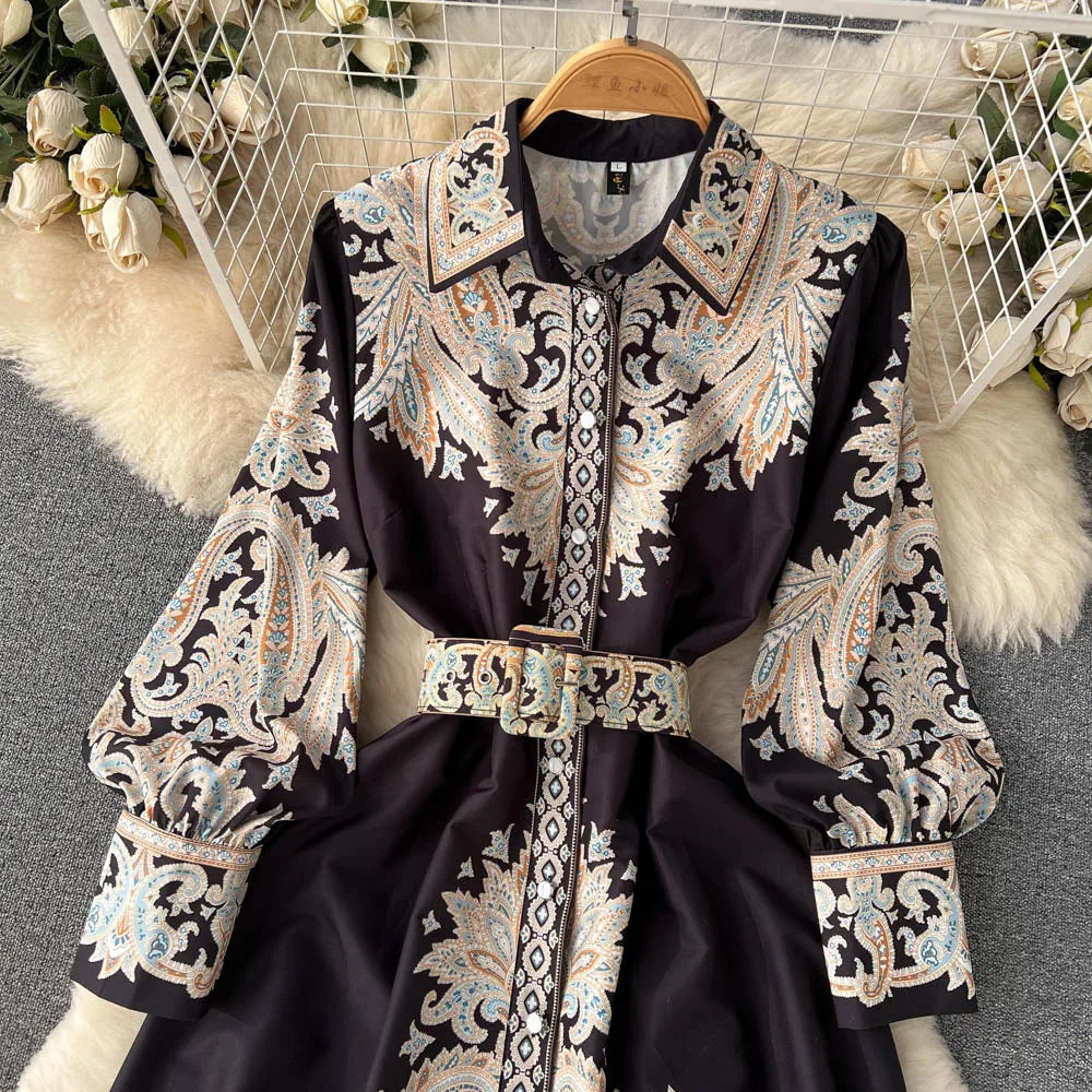 Robe A-ligne avec ceinture et motif floral