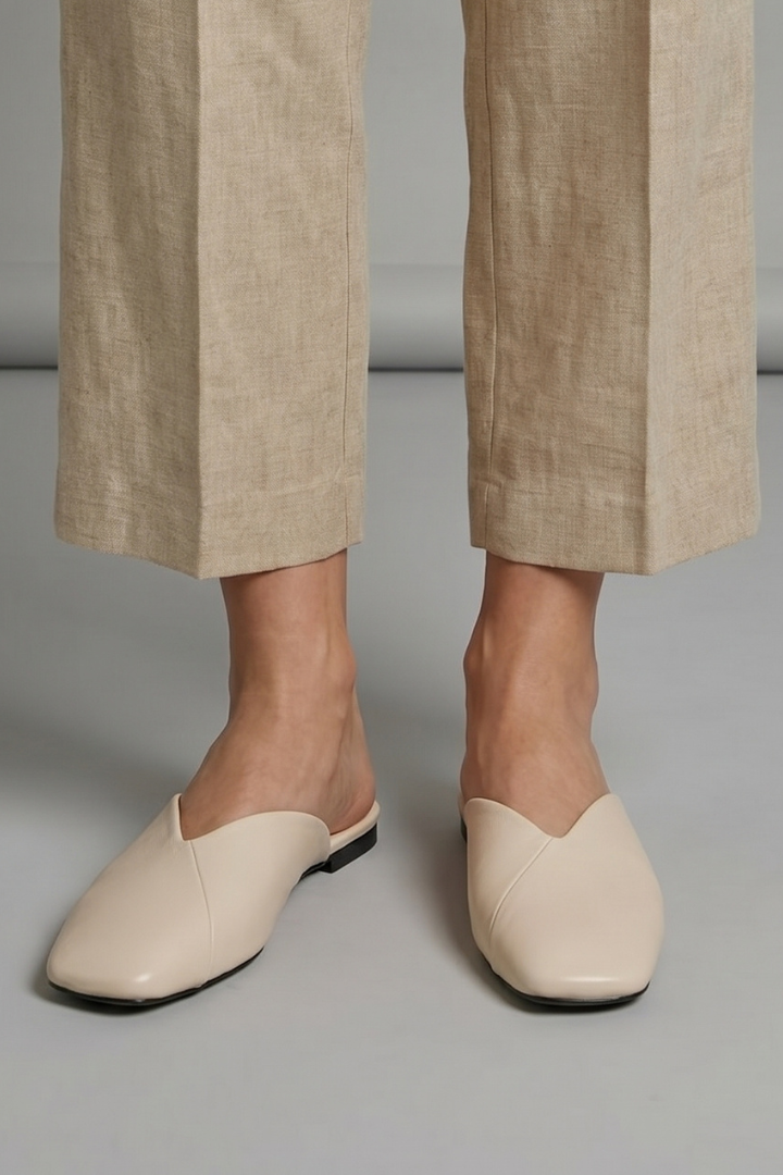Sandales en Cuir pour Femmes avec Bout Carré et Enfilage