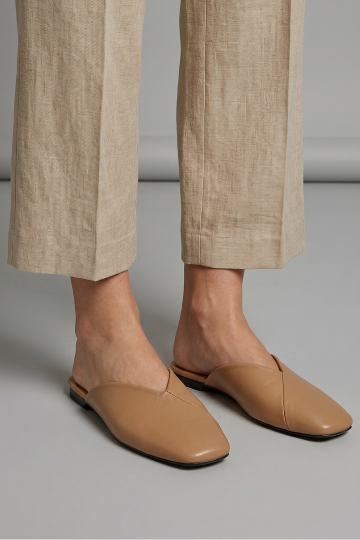 Sandales en Cuir pour Femmes avec Bout Carré et Enfilage