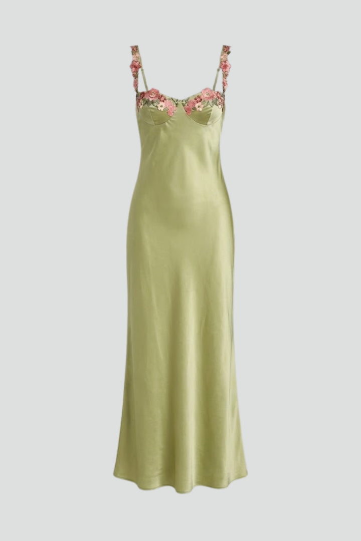 Robe Maxi Femme avec Broderie Florale et Silhouette Sculptée