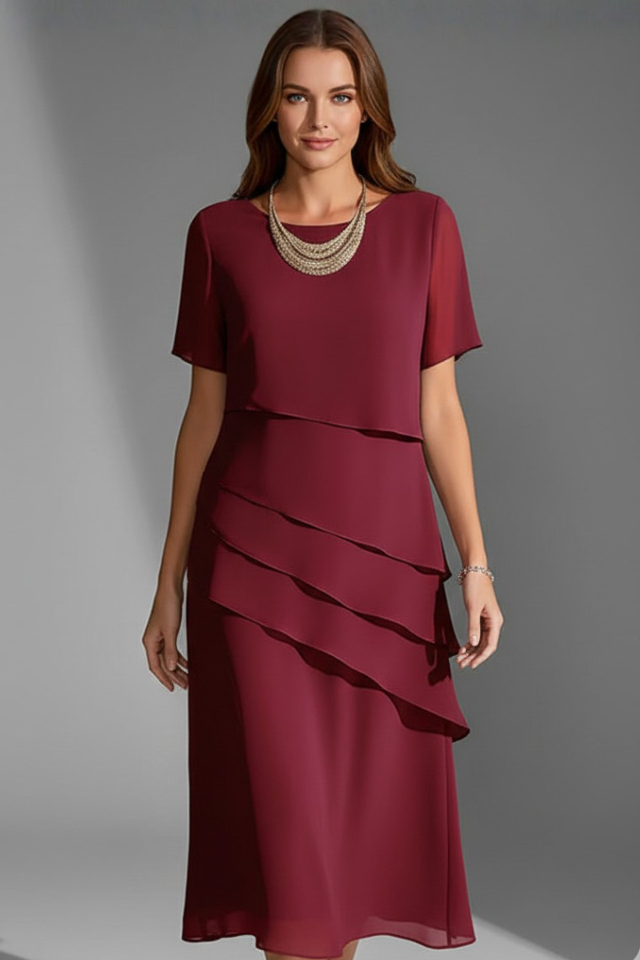 Robe à manches courtes pour femmes avec panneau avant superposé et ourlet droit