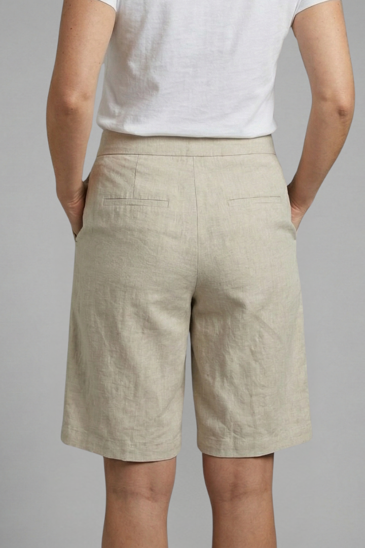 Shorts pour femmes avec taille élastique et poches latérales