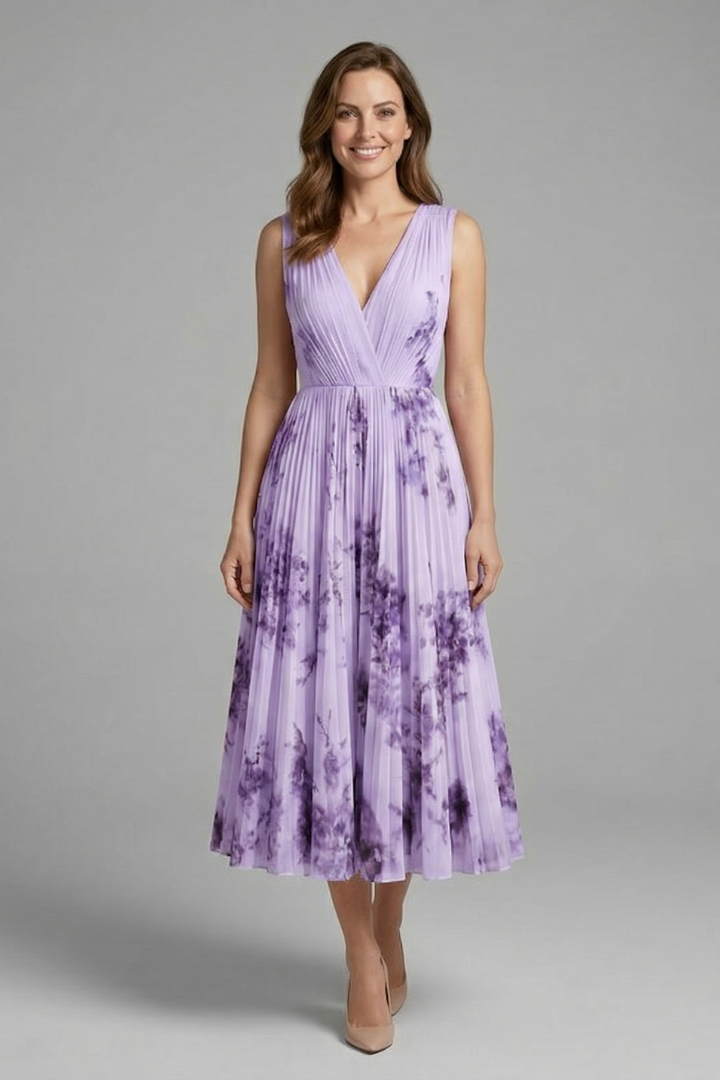 Robe sans manches pour femmes avec décolleté en V et jupe plissée