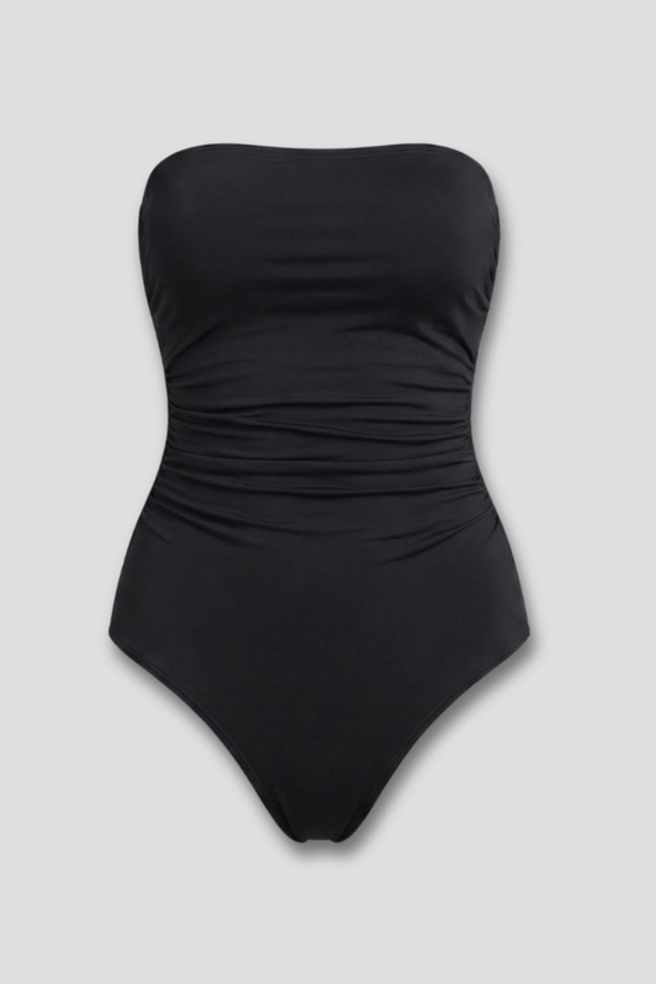 Maillot de bain pour femmes avec décolleté sans bretelles et devant froncé