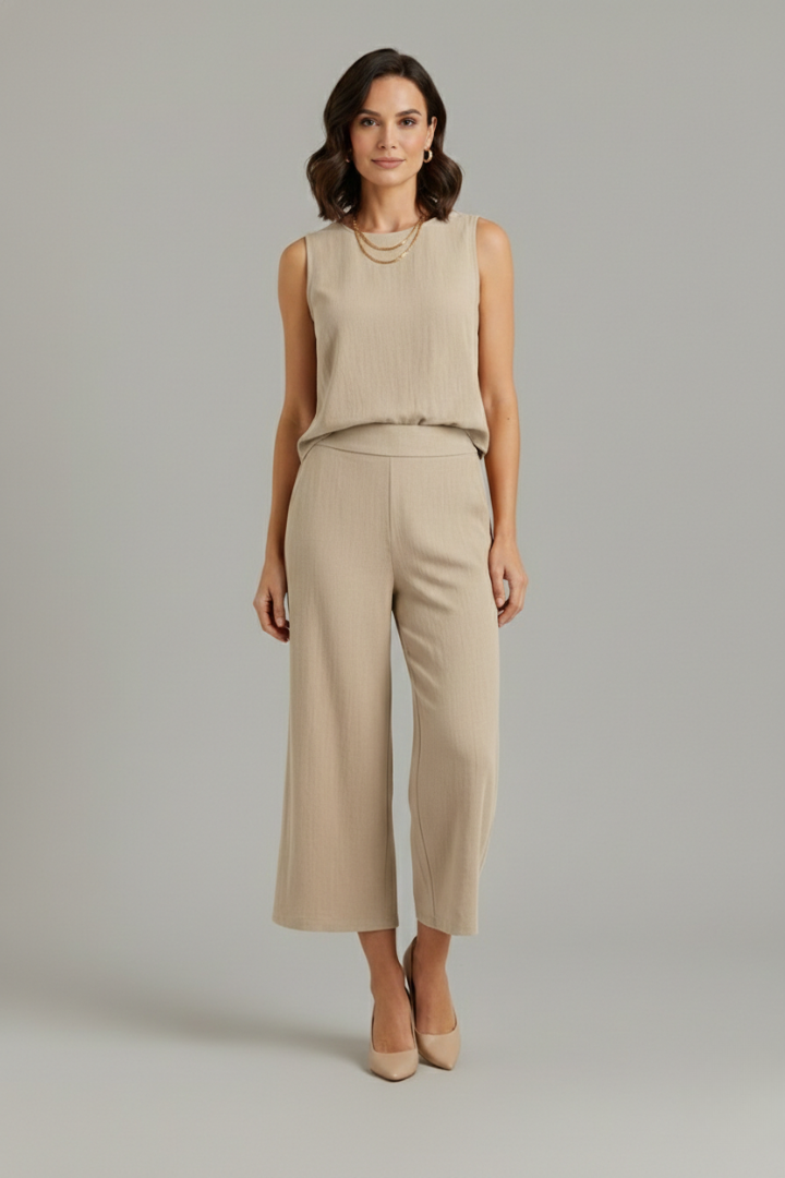Ensemble Femme Deux Pièces avec Top Sans Manches et Pantalon Court