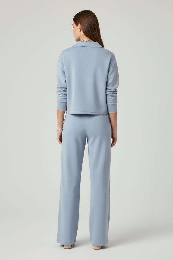Ensemble Femme Deux Pièces avec Haut à Col V et Pantalons à Jambes Amples