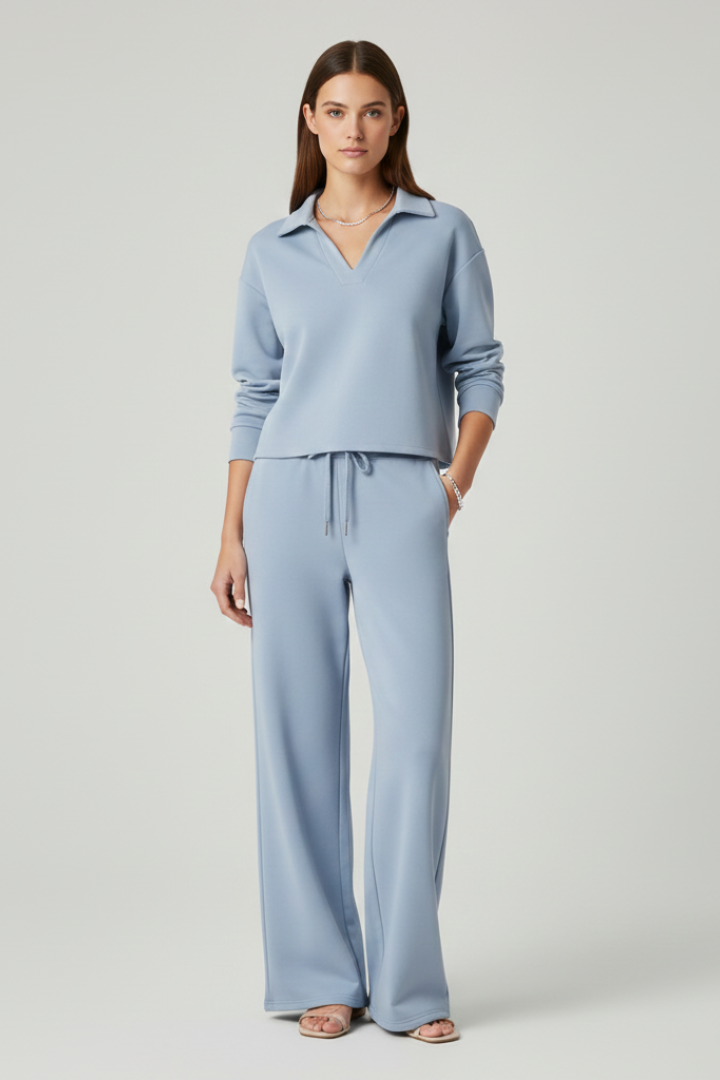 Ensemble Femme Deux Pièces avec Haut à Col V et Pantalons à Jambes Amples