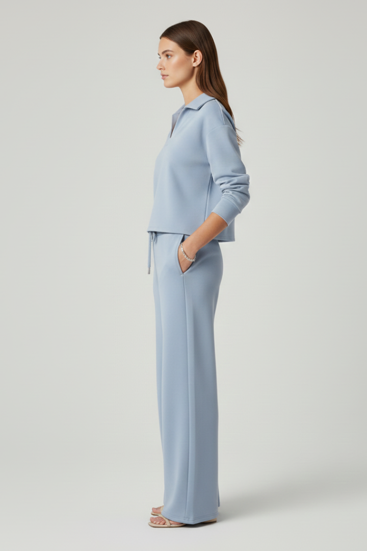 Ensemble Femme Deux Pièces avec Haut à Col V et Pantalons à Jambes Amples