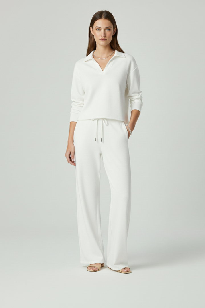 Ensemble Femme Deux Pièces avec Haut à Col V et Pantalons à Jambes Amples
