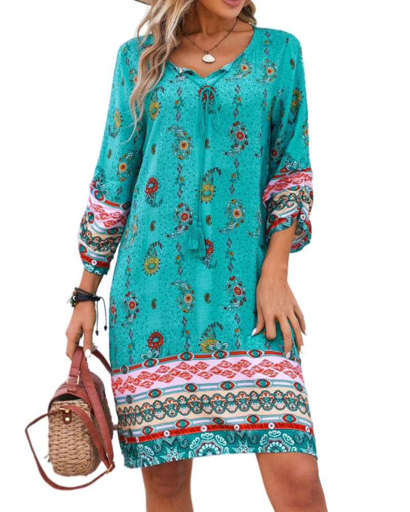 Robe bohème femme | coupe tunique | col en v | pour les vacances