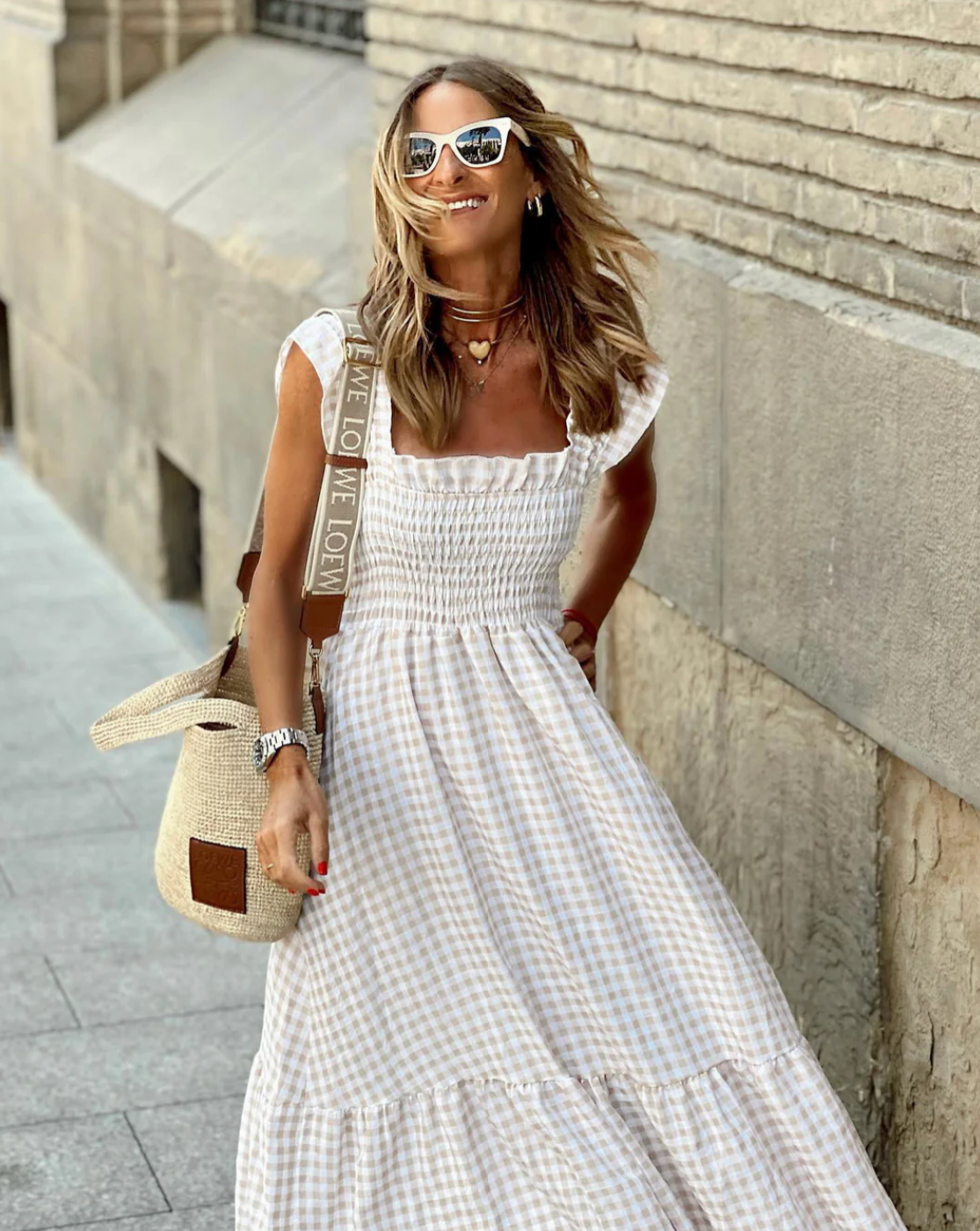 Robe Maxi Gingham Smockée d'Été avec Manches Volantes