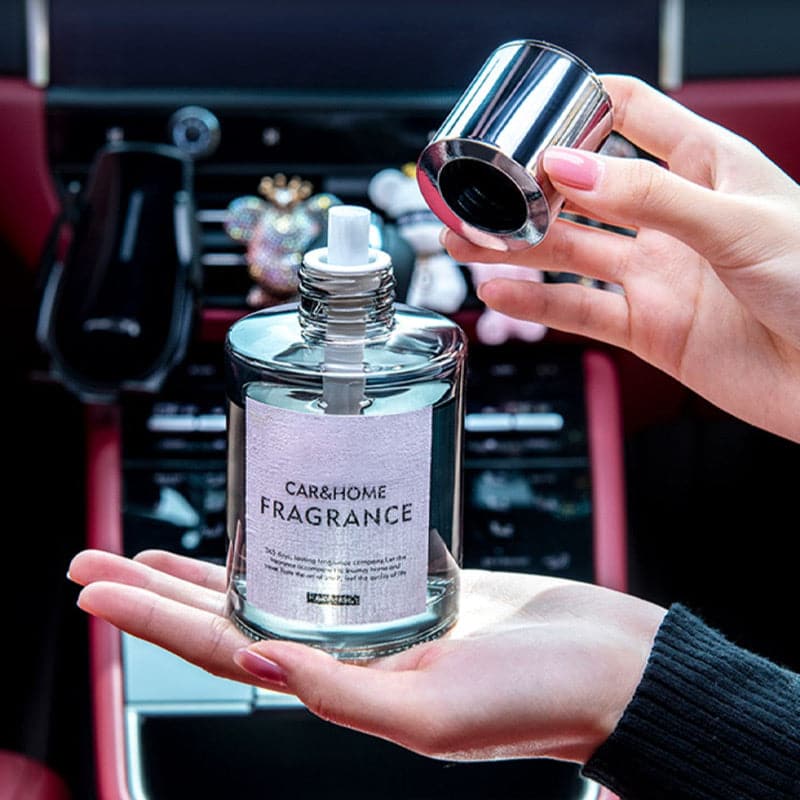 Diffuseur de Parfum de Luxe pour une Voiture Fraîche - AromaDrive