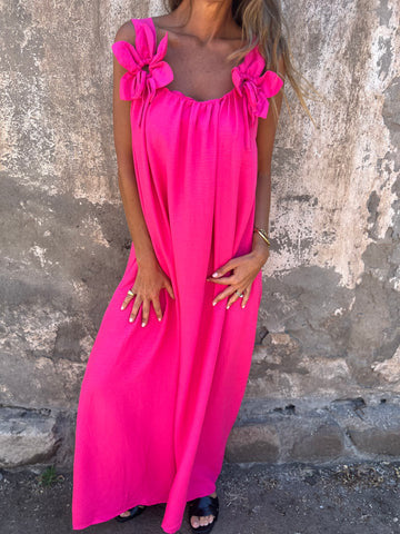 Jubilee | Robe féminine avec détail floral et décolleté en U