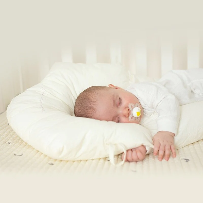 Coussin Hypoallergénique pour le Sommeil des Enfants - DreamNest