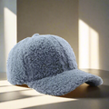 TeddyCap – Bonnet en Teddy Doux pour un look chaleureux