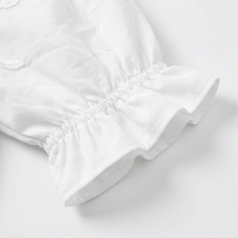 Blouse Romantique à Volants en V avec Manches Bouffantes Belvera