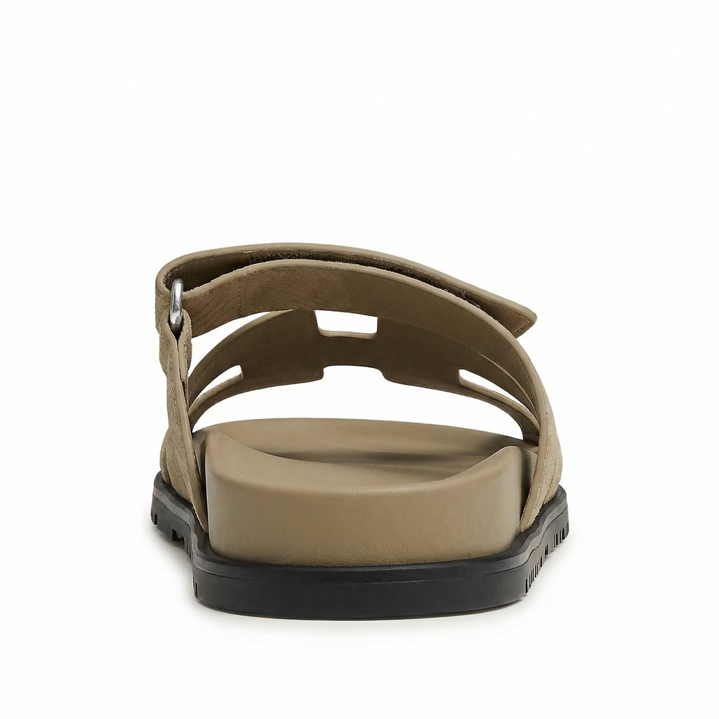 Sandales pour femmes avec design ouvert et semelle plate