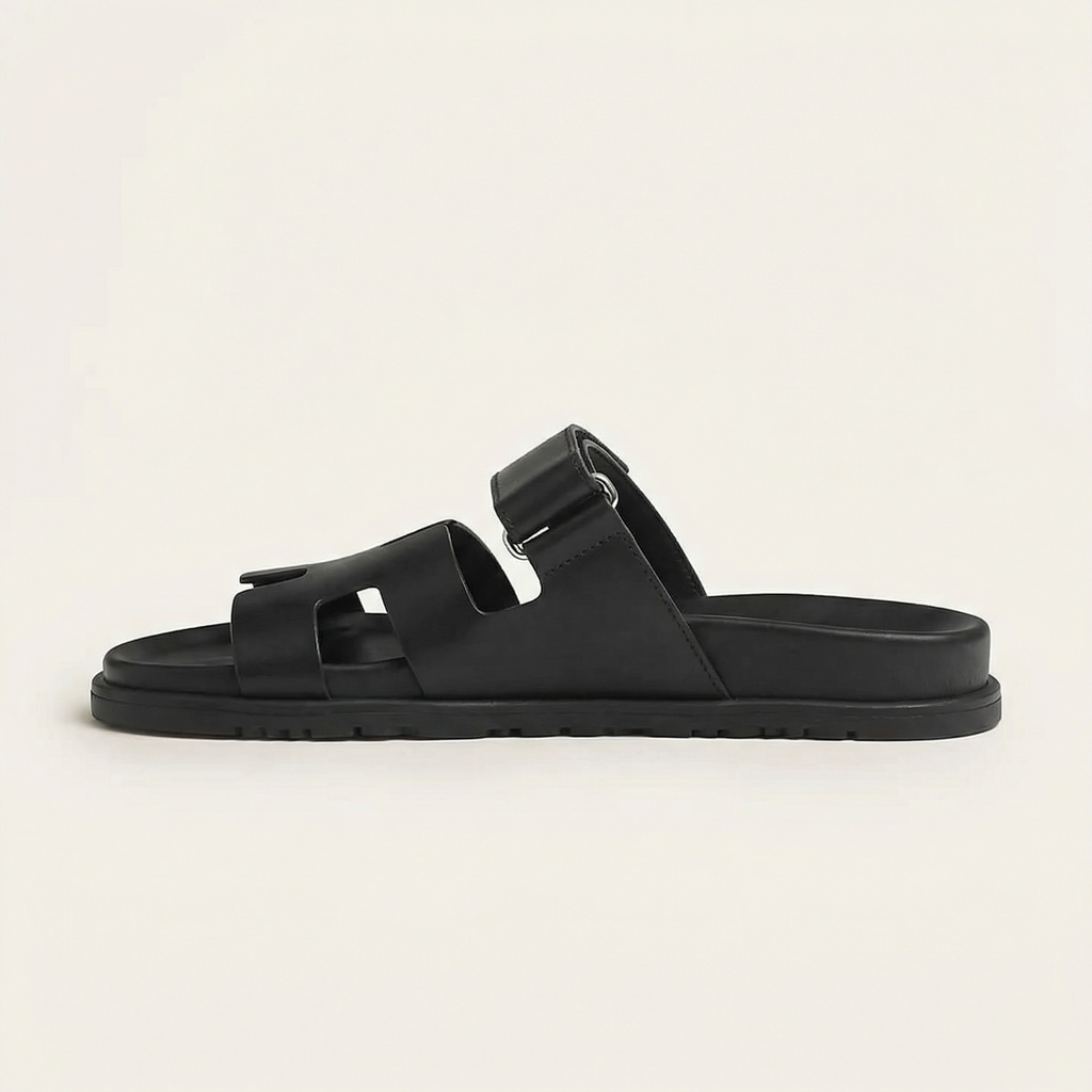 Sandales pour femmes avec design ouvert et semelle plate