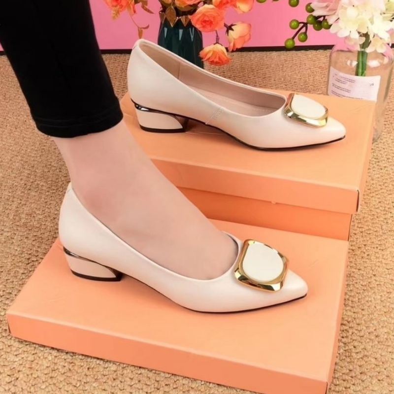 Kleo | Chaussures à lacets pour femmes avec bout pointu plat
