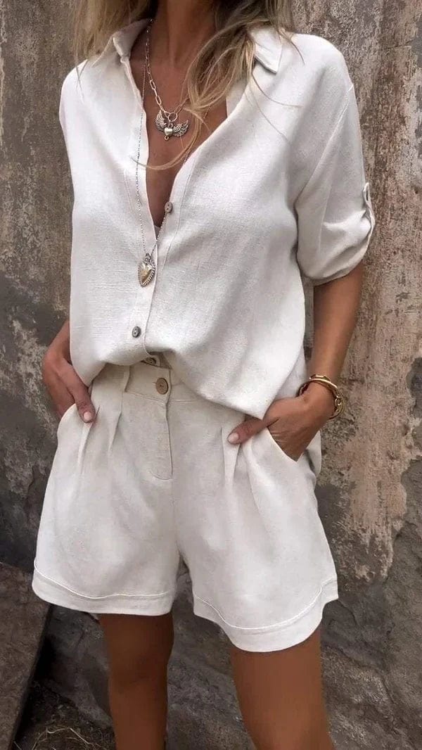 Ensemble Blouse et Shorts pour Femmes avec Boutonnage et Manches Roulées