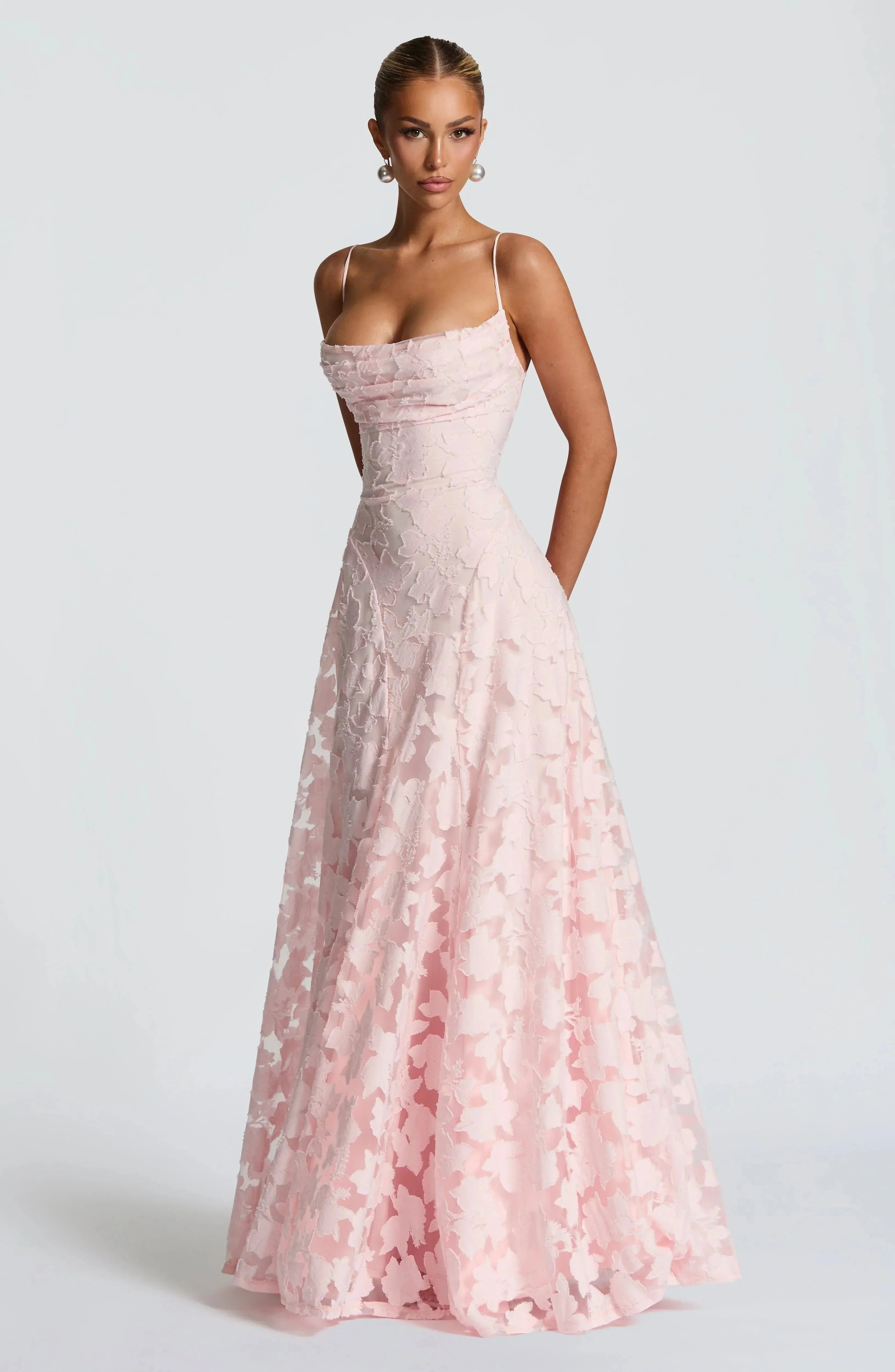 Robe Maxi Femme Sans Manches avec Col Cowl et Motif Floral