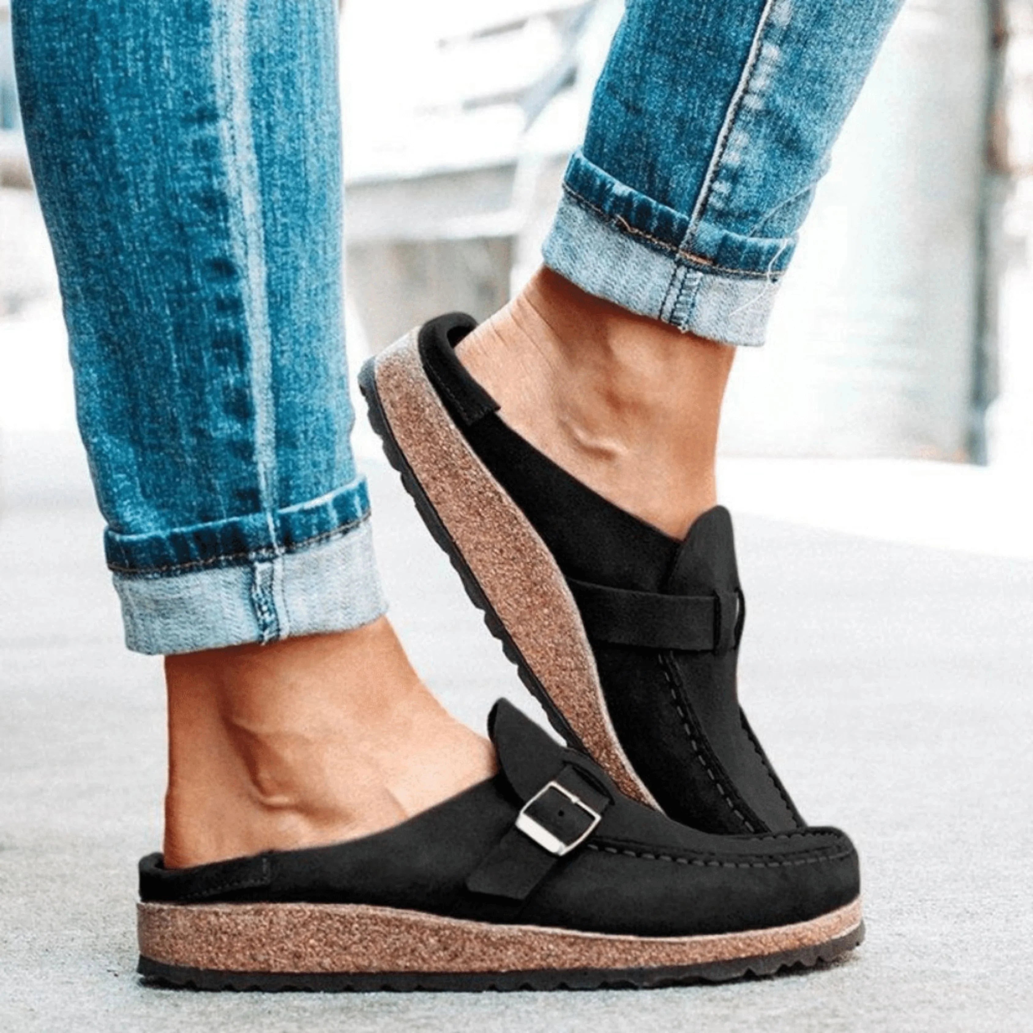 Chaussons Dames avec Boucle et Semelle en Liège