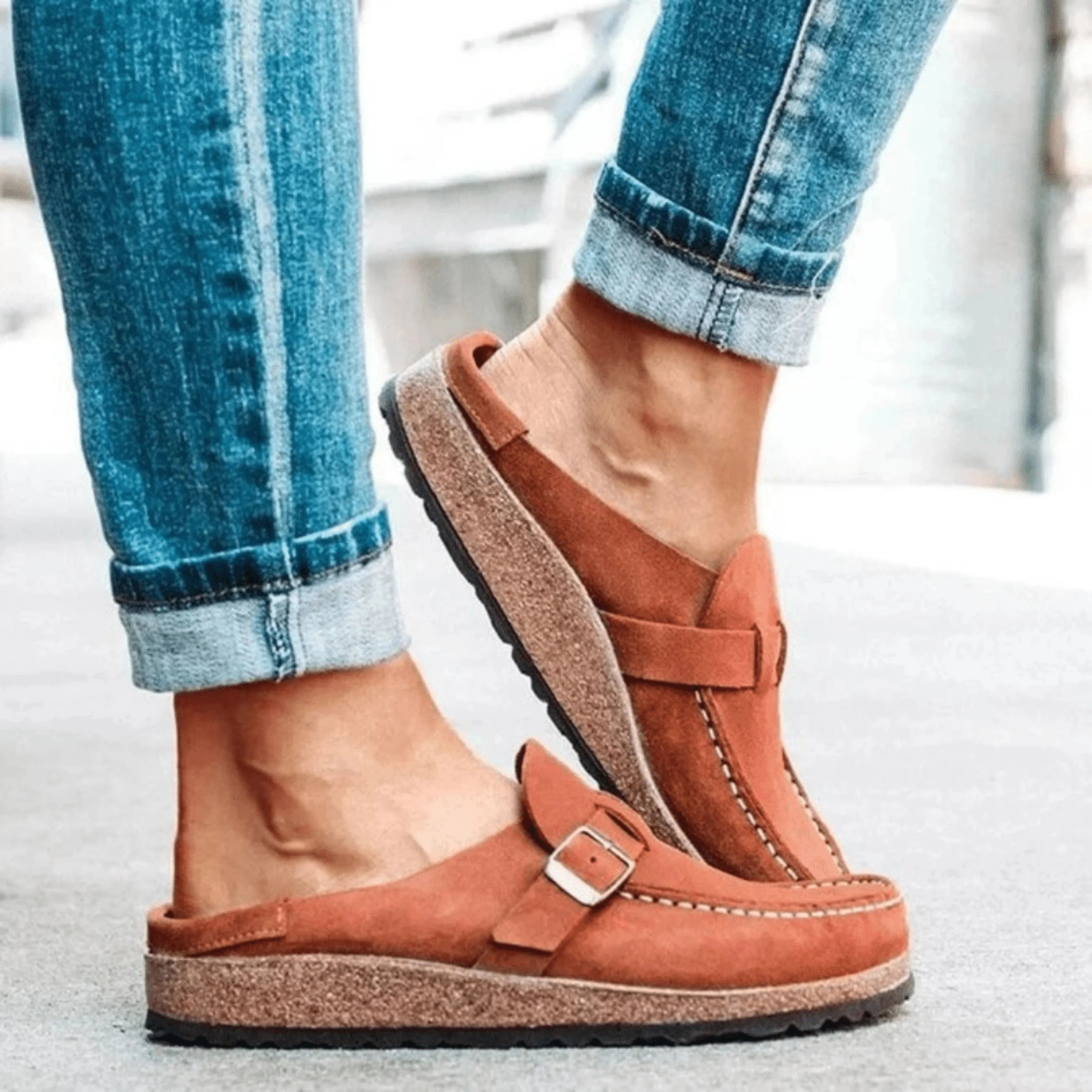 Chaussons Dames avec Boucle et Semelle en Liège