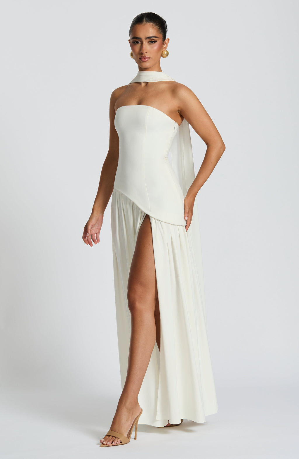 Robe Maxi Sans Bretelles pour Femmes avec Corset et Taille Asymétrique