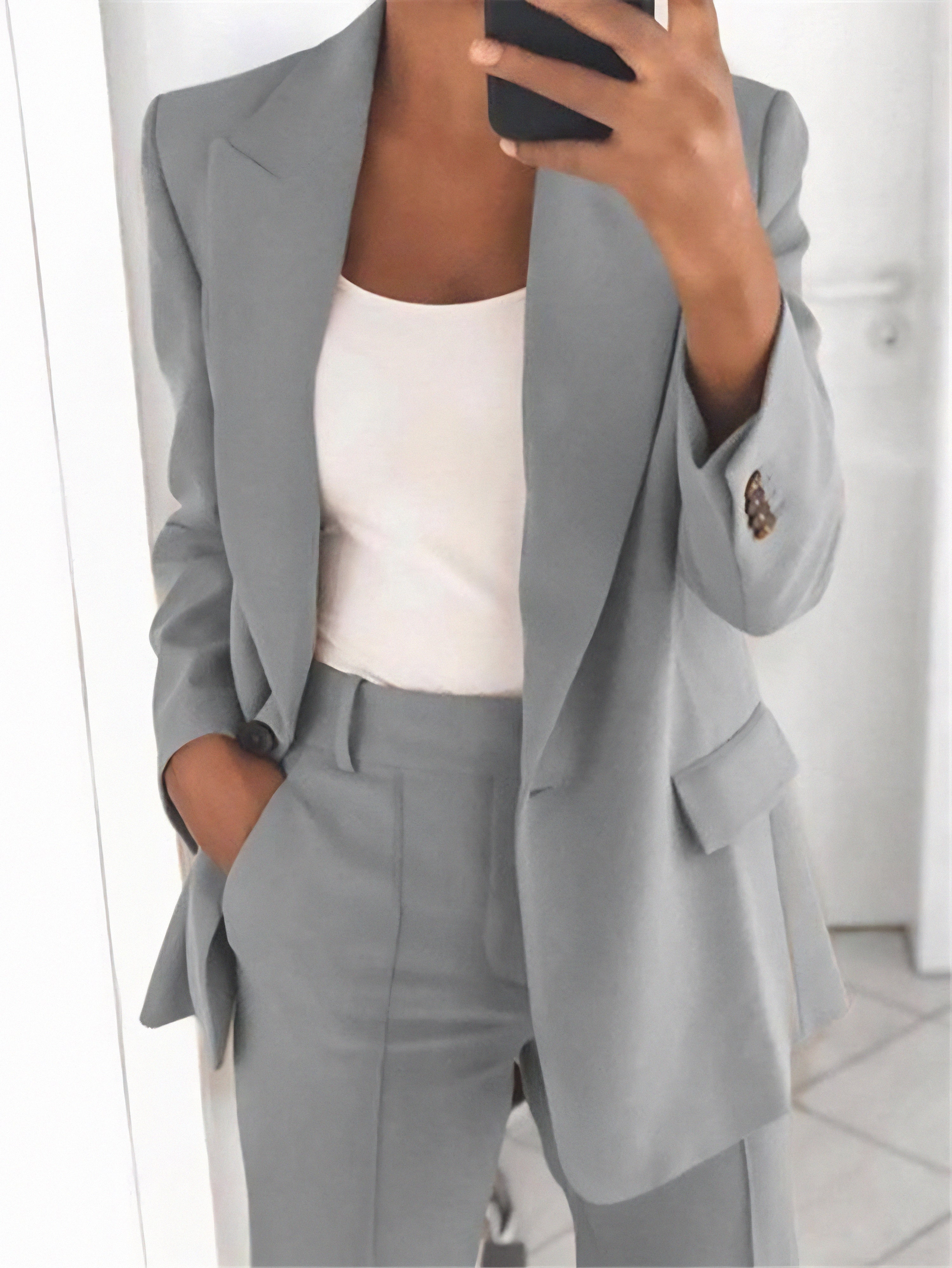 Costume décontracté pour femmes