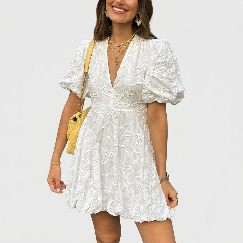 Robe Femme Blanche à Volants Robe Été Élégante Brodée