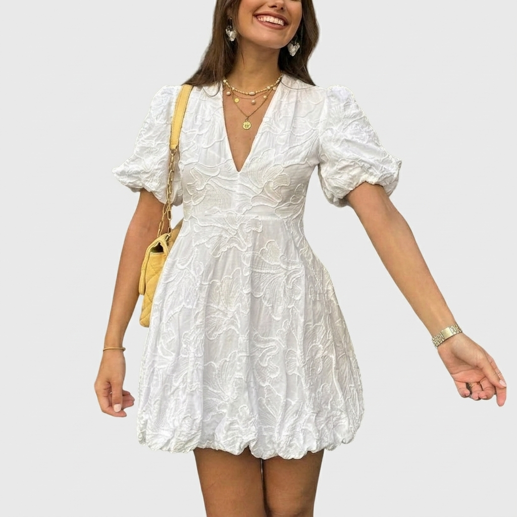 Robe Femme Blanche à Volants Robe Été Élégante Brodée
