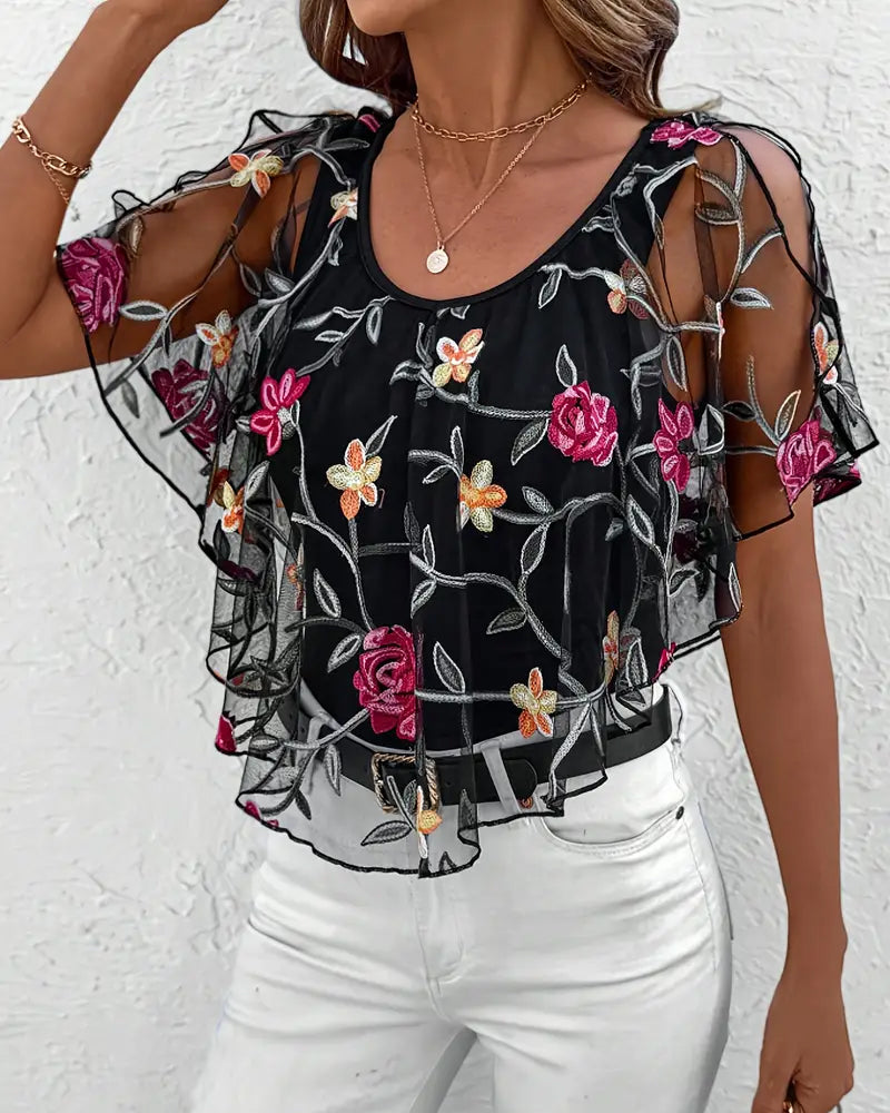 Adeline | blouse élégante en maille brodée lourde