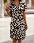 Madeline | robe midi élégante, motif léopard tendance.
