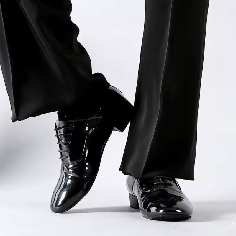 Chaussures de Danse Latine en Cuir | Élégance avec Semelle Souple