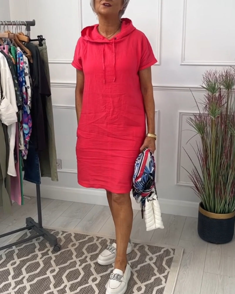 Nyla | Robe décontractée à manches courtes avec capuche