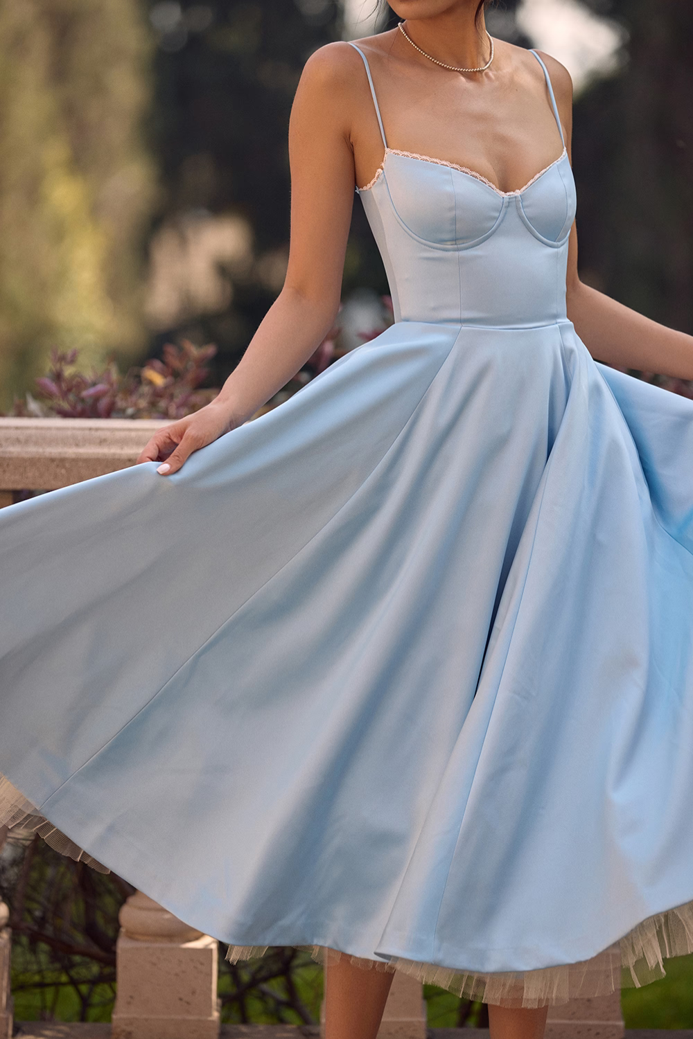 Addison | Robe midi décontractée à double couche pour le quotidien