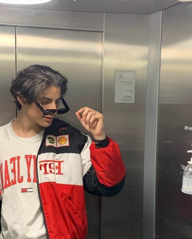 Veste de Course Vintage Ferrari - Style Sportif et Durabilité pour Tous