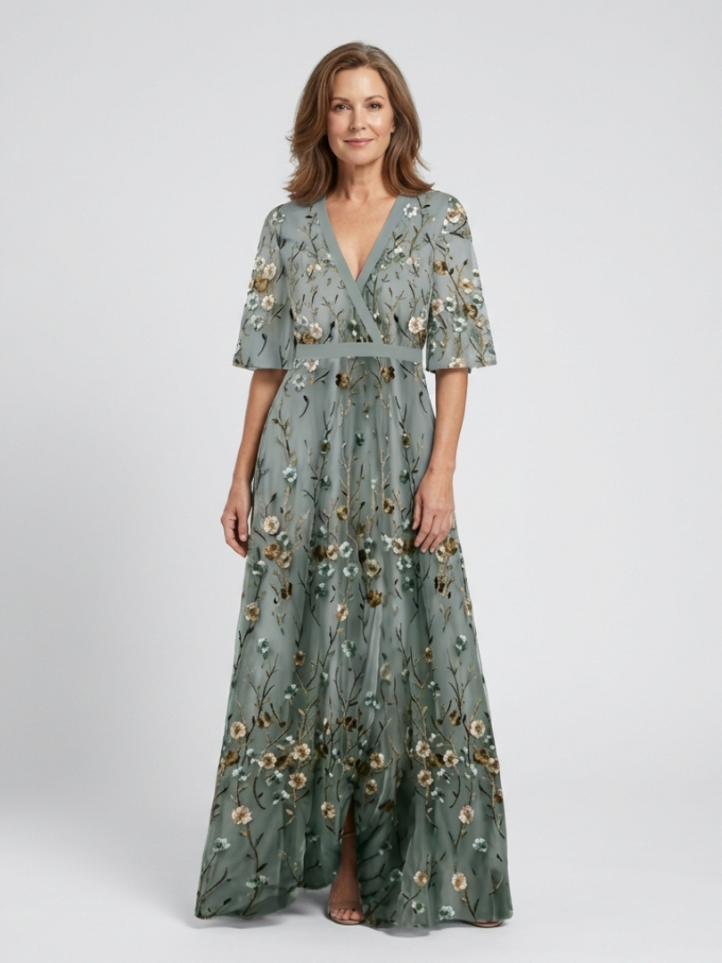 Evadne | Robe maxi à manches courtes et décolleté en V fleuri