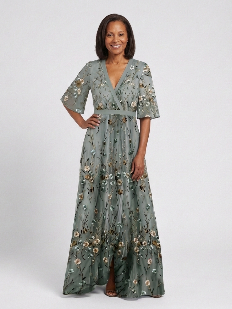 Evadne | Robe maxi à manches courtes et décolleté en V fleuri