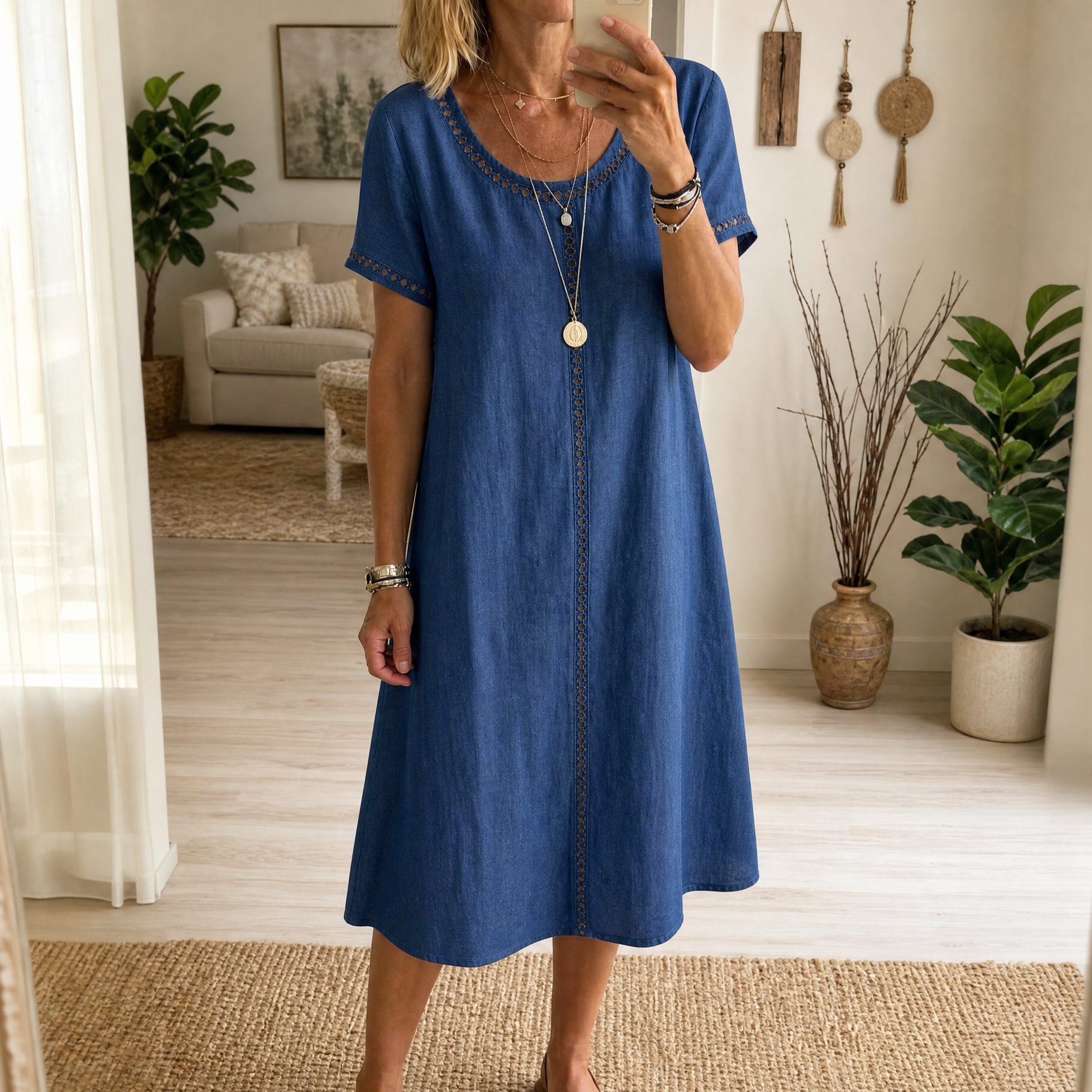 Lunavia – Robe Midi en Lin avec Détails en Broderie